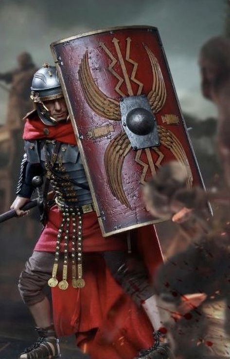 The Roman scutum (or clipeus), from the Latin for shield, was used in various forms by the Roman army over 12 centuries and beyond, from the founding of the city in 753 BC. Imperial Legion, Imperiul Roman, Rome History, Roman Armor, Roman Centurion, Roman Army, Roman Warriors, Roman Legion, Theme Tattoo