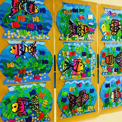 Kindergarten Fish Art, Rainbow Fish Art Preschool, Rainbow Fish Art Project, 1st Grade Arts And Crafts, Rainbow Fish Art, Painting Preschool, Homeschool Summer, Grade 1 Art, Downtown Art