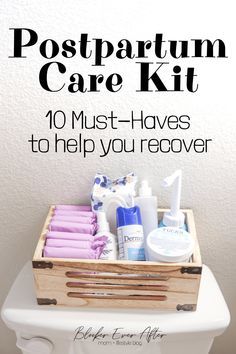 Postpartum Must Haves, Postpartum Care Kit, Baby Hospital Bag, Baby Checklist, Baby Life Hacks, Baby Hospital, Baby Advice, Preparing For Baby, Baby Prep