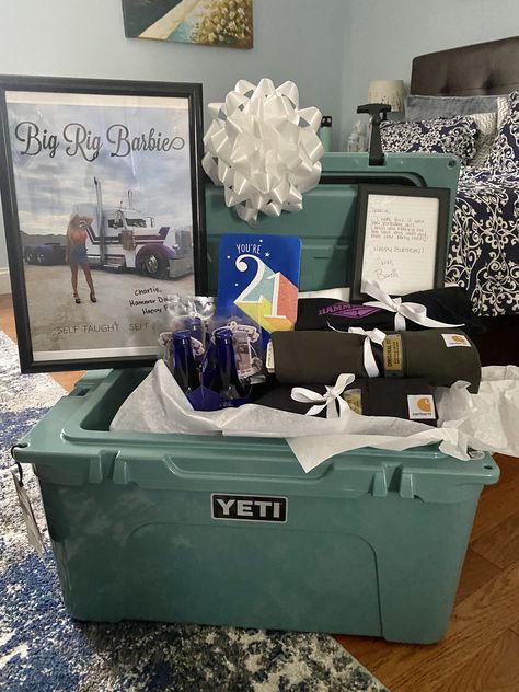 An awesome birthday present idea. I did this for my boyfriend for his 21st. A Yeti Cooler filled with Carhartt T-Shirts Beer and Merchandise. Yeti Gift Basket Ideas, Yeti Gift Basket, Cooler Gift Basket Ideas, 21st Birthday Gifts For Boyfriend, Diy 21st Birthday Gifts, Boyfriends 21st Birthday, Boyfriend 21st Birthday, Boyfriends Birthday Ideas, Birthday Present For Boyfriend