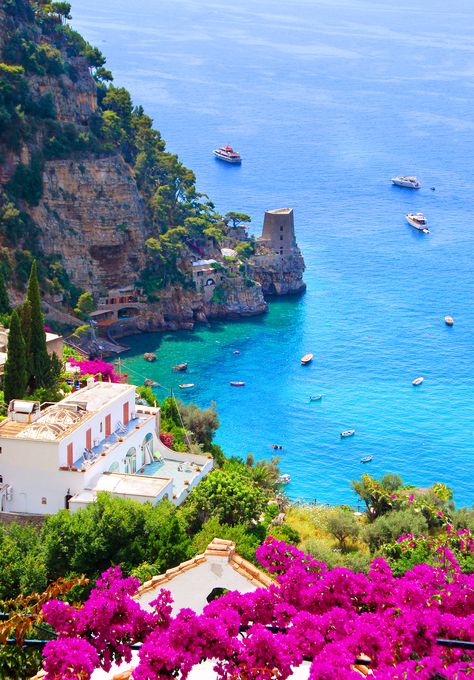 Amalfi Coast Boat, Italy Coast, Amalfi Coast Itinerary, Italy Vibes, Amalfi Italy, Private Boat, Dream Vacations Destinations, Positano Italy, Amalfi Coast Italy