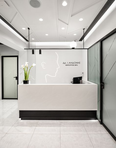 Otolaryngology & Dental Clinic on Behance Small Dental Clinic Interior Design, Airbnb Studio, Apartment Behance, Dental Design Interior, Medical Clinic Design, Doctor Office Design, Dentist Office Design, Waiting Room Design, Store Decoration