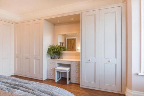 Bedroom Wardrobe Ideas, Garderobe Design, Bedroom Built Ins, Bedroom Wardrobe Design, Bedroom Built In Wardrobe, Dressing Design, Bedroom Cupboards, Fitted Bedrooms, Build A Closet