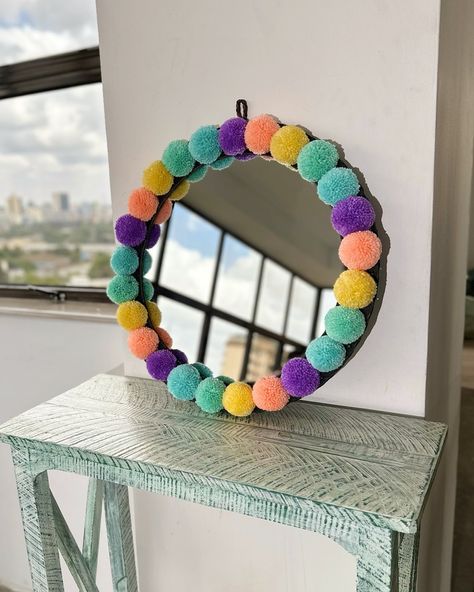 23inch round mirror with multicoloured framed pom poms Pompon Mirror, Clay Flower Mirror, Pom Pom Mirror, Air Dry Clay Charms, Super Clay, Clay Mirror, Beaded Mirror, Flower Mirror, Clay Flower