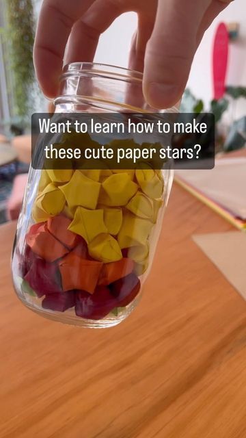 How To Make Paper Stars Video, Sticky Note Origami, Sticky Note Crafts, Easy Origami Star, How To Make Stars, Origami Step By Step, Origami Patterns, Easy Paper Flowers, Paper Pop