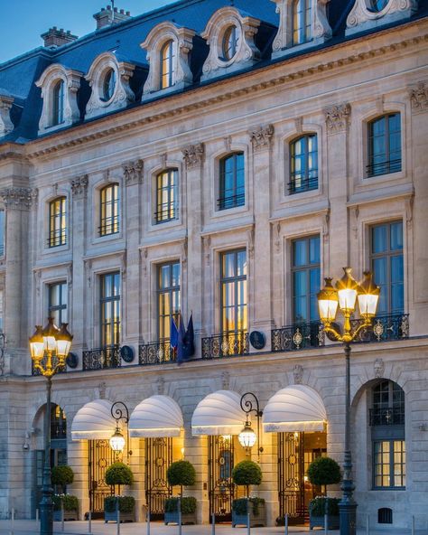 Ritz Paris on Instagram: “Your home away from home ⭐️ We wish you all a nice evening 💫 📸@robynleaphotography” Ritz Paris Hotel, The Ritz Paris, Ritz Paris, Paris Hotel, Romantic Paris, Hotel Paris, The Ritz, Paris Hotels, African Art