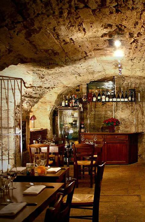 Where to Eat: 6 Beaune Restaurants That Will Give You a Taste of Our Favourite… Auvergne, Ile De France, Orleans France, Beaune France, Burgundy France, Paris Itinerary, France Travel Guide, Visit France, Wine Travel