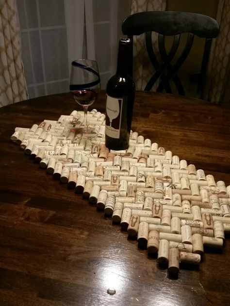 Wine cork table runner Wine Cork Table, Cork Table, Cork Crafts Diy, Wine Cork Projects, Wine Cork Diy Crafts, Wine Cork Ornaments, Wine Cork Diy, Wine Cork Art, Cork Ornaments