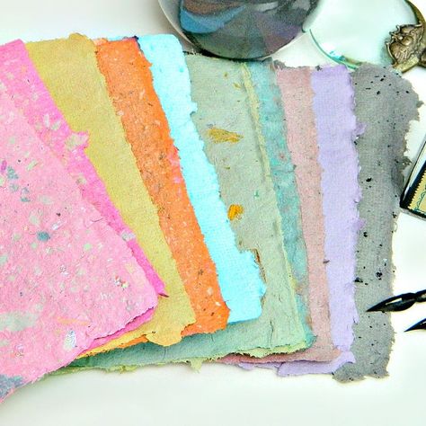 Mason Jar Crafts, Recycled Crafts, Paper Video, Folding Origami, Diy Papier, Gifts Handmade, Handmade Books, Mason Jar Diy, Jar Crafts