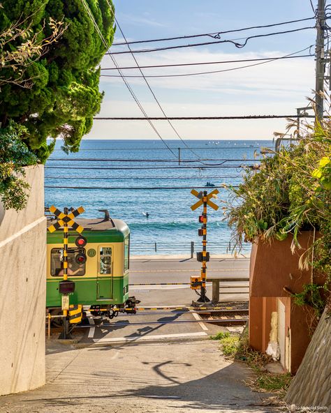 Seaside view from Japan by Declanmar The post Seaside view from Japan appeared first on Alo Japan. Summer Japan, Summer In Japan, Japan Train, Japan Summer, Japan Holidays, Japan Landscape, Japan Aesthetic, Aesthetic Japan, Japan Photo