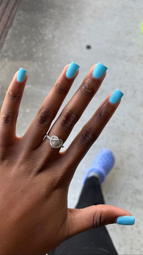 Cute Short Solid Color Nails, Dull Nail Color Ideas, Simple Nail Designs Short Nails Dark Skin, Spring Blue Nails Short, Light Blue Square Nails Short, Teal Nail Inspo Short, Short Gel Nails Light Blue, Short Nail Styles Simple, Short Nails Acrylic Solid Color