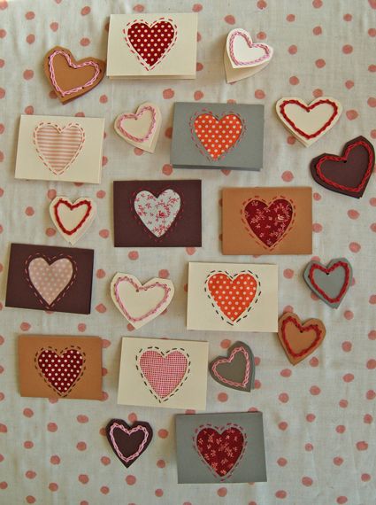 Fimo, Homemade Valentine Cards, Bee Valentine, Crochet Valentine Patterns, Diy Valentines Cards, Valentines Inspiration, Valentines Patterns, Valentine Cards Handmade, Valentines Crochet