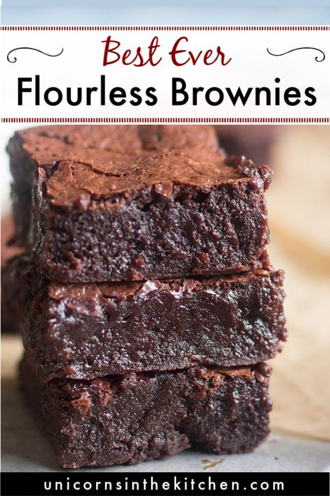 Quiche, Flourless Chocolate Brownies, Flourless Brownie Recipe, Gluten Free Brownies Recipe, Craving Chocolate, Easy Treats To Make, Flourless Brownies, Easy Treat, Oreo Brownies