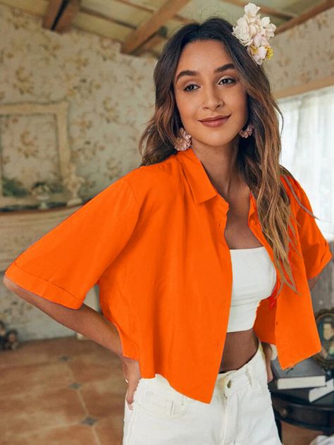 Orange Shirt Outfit, Orange Top Outfit, Crop Shirts For Women, Orange Outfits, Top Summer Outfits, Shirt Outfit Women, Orange Outfit, Half Sleeve Shirts, Orange Blouse