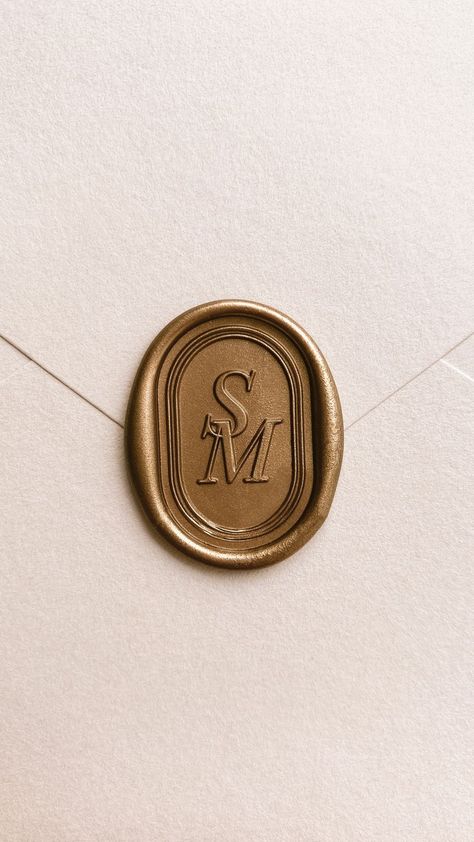 Monogram initials border wax seal in gold on enevelope Wax Seals Wedding, Monogram Border, Wax Stamps, Wax Seal Stamp Custom, Elegant Monogram, Business Card Design Inspiration, Wedding Initials, Seal Logo, Seal Design