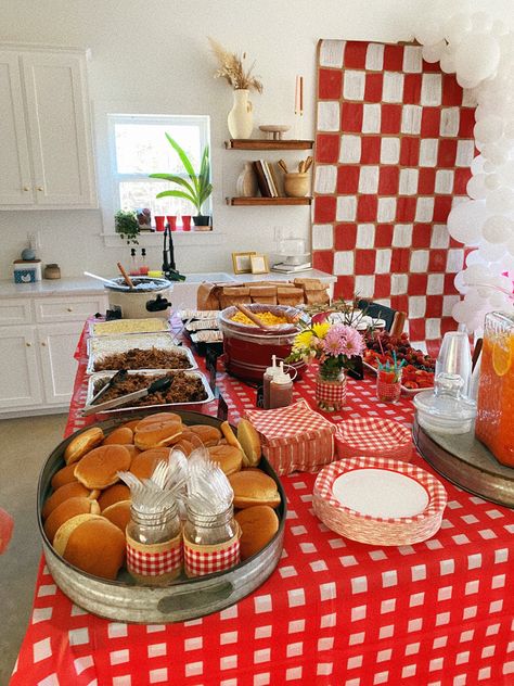 Bbq Theme Food Ideas, Backyard Bbq First Birthday Party, Red And White Bbq Decorations, American Bbq Party Decor, Retro Bbq Party, Birthday Cookout Decorations, Cookout Theme Party Backyard Bbq, Engagement Party Barbeque, House Warming Bbq Party