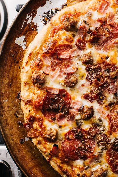 The Ultimate Meat-Lovers Pizza · i am a food blog i am a food blog Meatlovers Pizza, Meat Pizza, Meat Lovers Pizza, Pizza Roll, Calzone Pizza, Pizza Fatta In Casa, Pizza Recipes Homemade, Flatbread Pizza, Pizza Pie