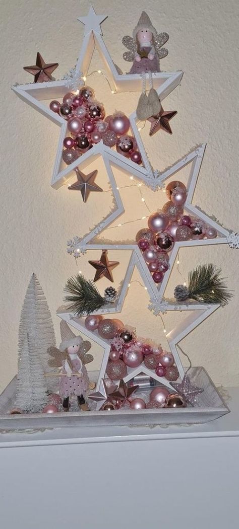 Dollar Store Christmas Decorations, Alternative Christmas Tree, Dollar Store Christmas, Dollar Tree Christmas, Christmas Decorations Diy Outdoor, Diy Christmas Decorations Easy, Christmas Tree Ideas, Wooden Stars, Holiday Crafts Christmas