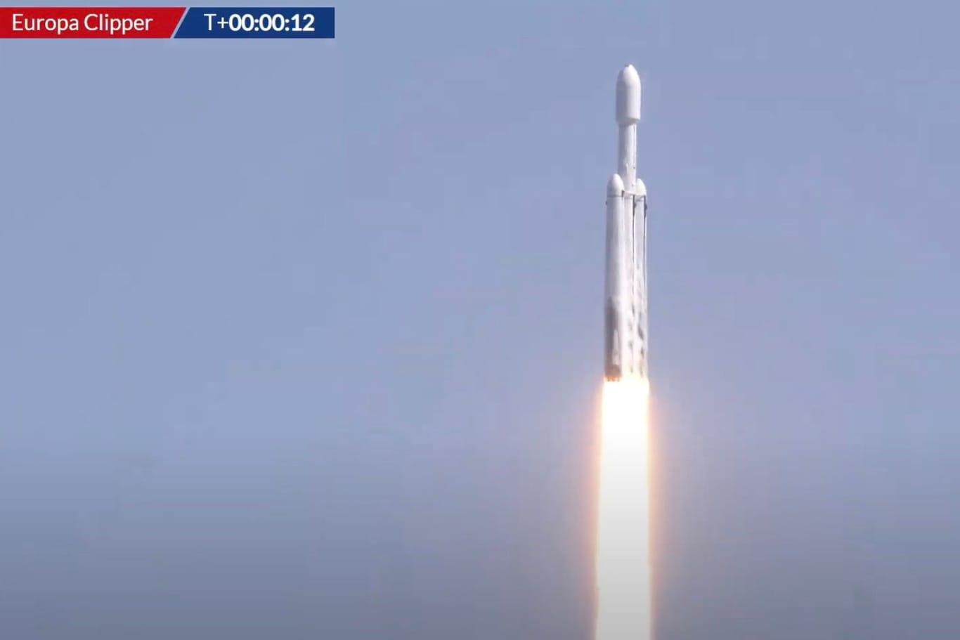 Eine Falcon Heavy des US-Raumfahrtunternehmens SpaceX brachte die Sonde "Europa Clipper" ins All.