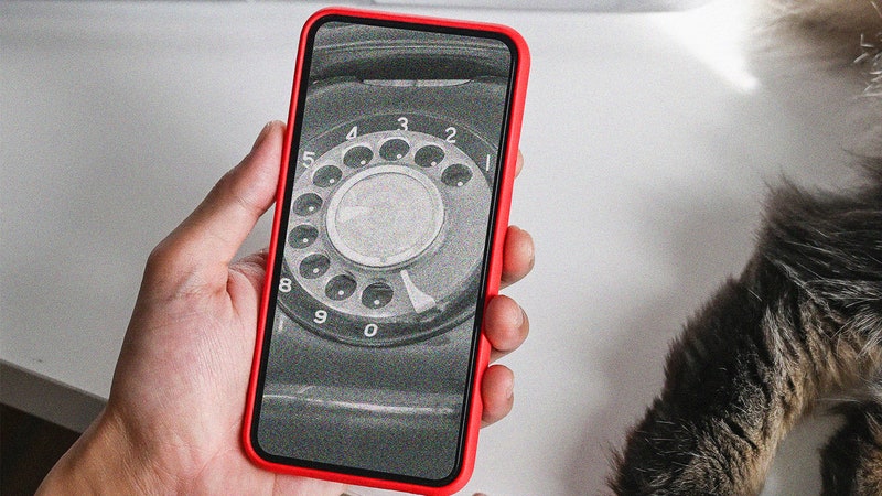 How to Turn Your Smartphone Into a Dumb Phone