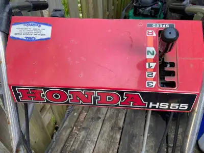 I’m selling my Honda SnowBlower. HS55.Needs nothing. Starts on first pull ever time. Always maintena...
