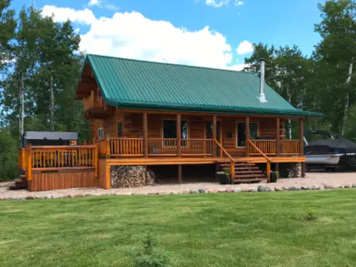 10 min north of Big River, Sk on Highway 55(Sunset Cove). This all season, cottage is a log construc...