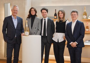 Moët Hennessy announces a strategic investment in French Bloom, pioneers in super-premium alcohol-free French sparkling