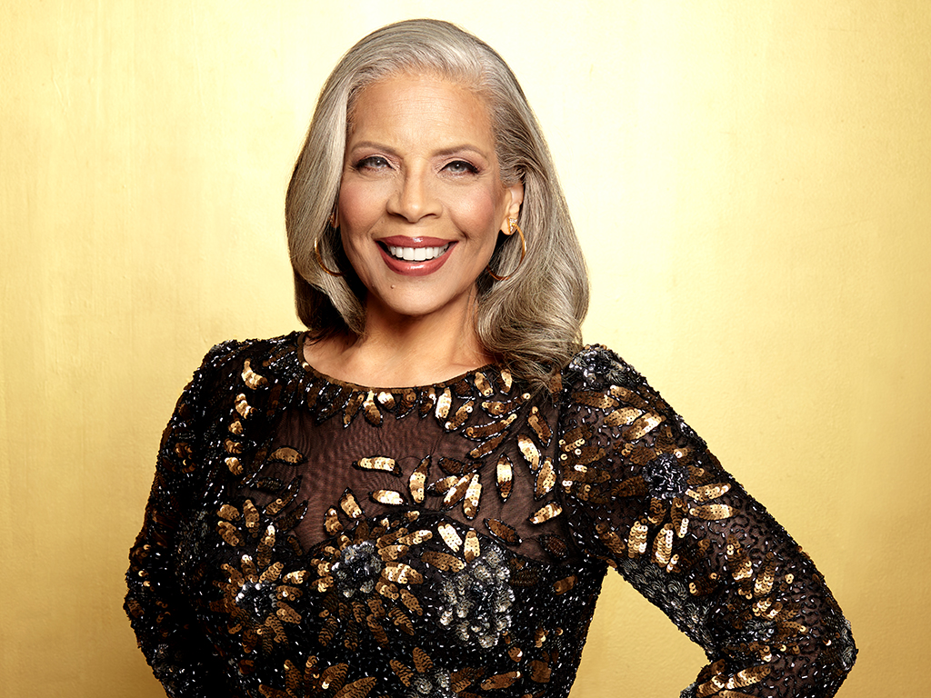 Headshot of Patti Austin.