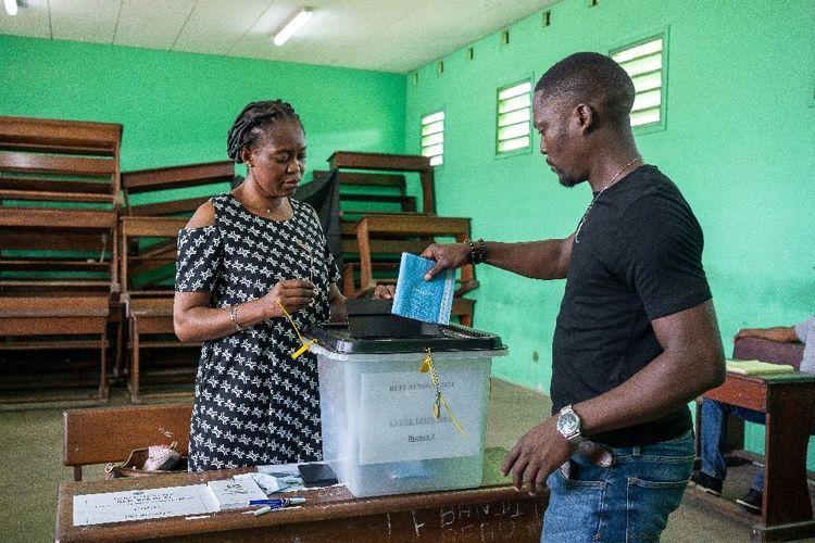 Gabon: clôture des votes sur la nouvelle Constitution du régime militaire