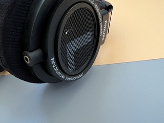 300最高性价比,HIFI入门,还得是飞利浦9500