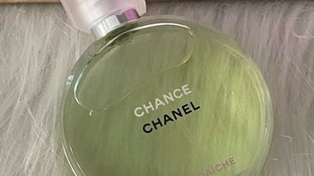 香奈儿（Chanel）邂逅清新淡香水50ml（礼盒装）绿邂逅 送女生老婆 礼物