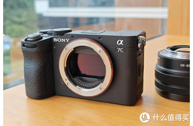 SONY 索尼 A7C II（A7C2）测评：均衡性能与便携性的完美结合