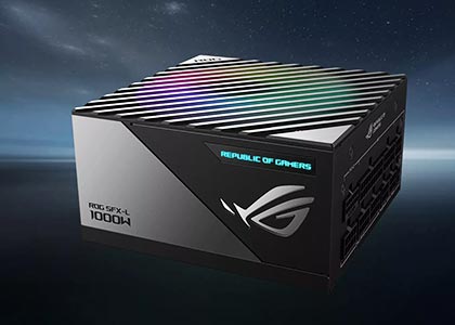 Fonte de alimentação da série ROG LOKI com galáxia mostrada na parte traseira