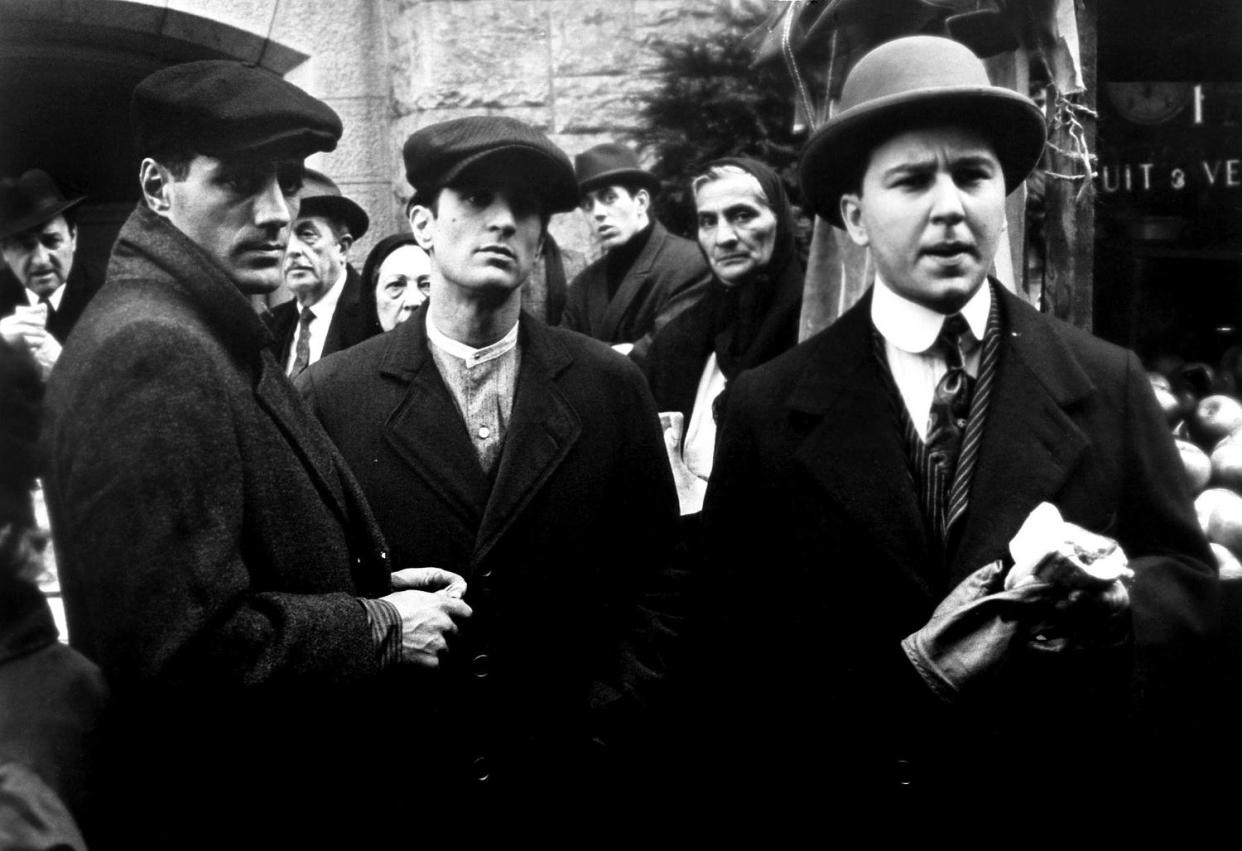 THE GODFATHER: PART II, John Aprea, Robert DeNiro, Bruno Kirby, 1974 (Everett Collection)