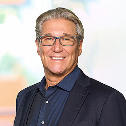 Gensler Global Co-Chair Andy Cohen headshot