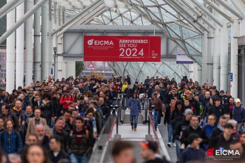 EICMA 2023 folla