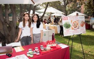 Maxine Lau and teammate Qiyuan You