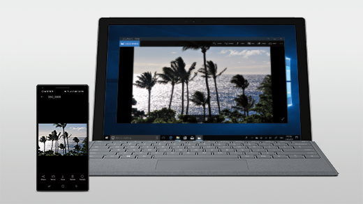 صورة تعرض جهازي Android وSurface Pro