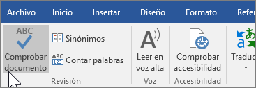 Se muestra Ortografía y gramática en la pestaña Revisar