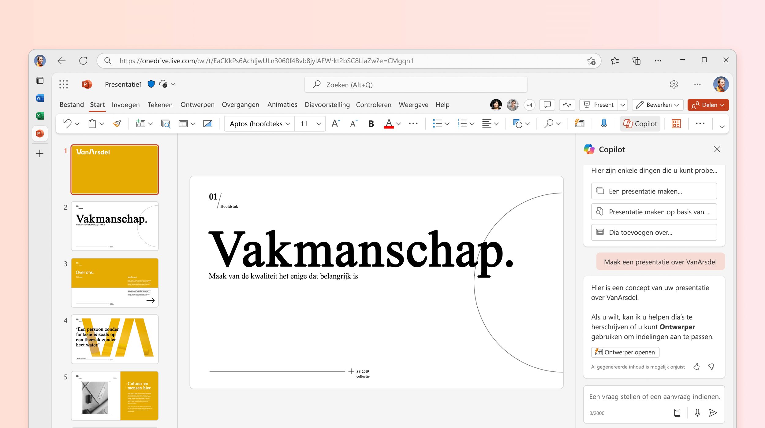 Schermopname van Copilot in PowerPoint voor het maken van een nieuwe presentatie.