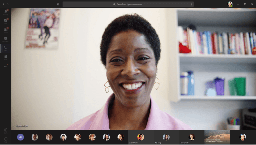 Predstavitelj v videoposnetku na srečanju v aplikaciji Microsoft Teams
